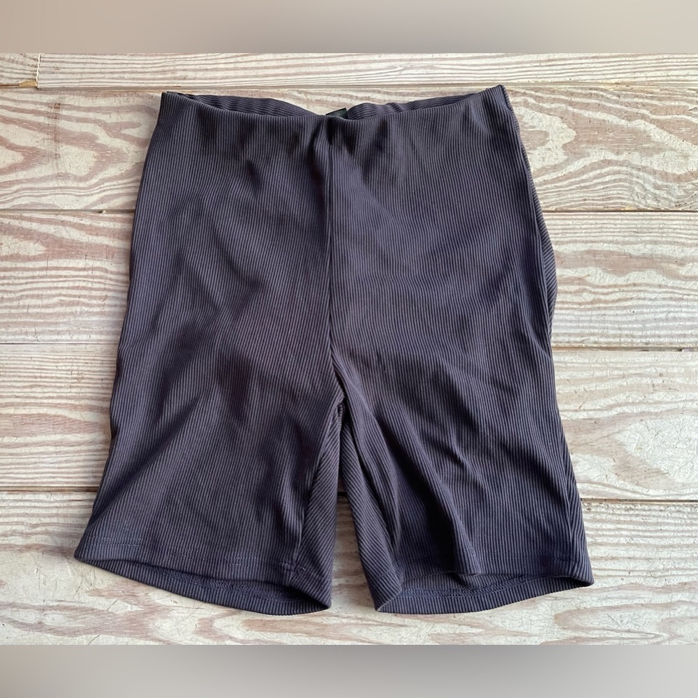 Shein Sexy scrunch butt biker shorts size large